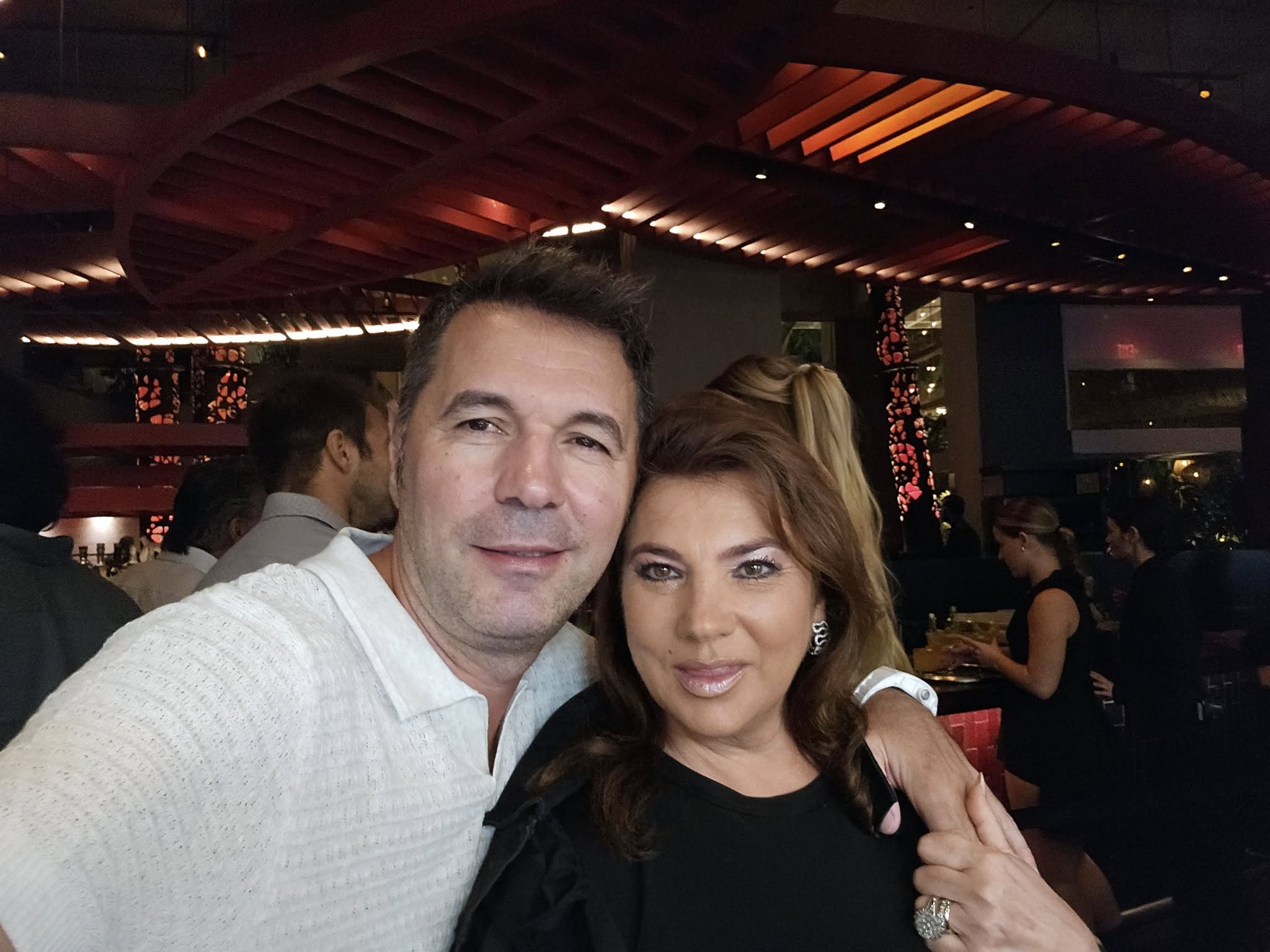 Momente grele pentru Mihaela Borcea. A pierdut o persoană apropiată