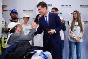 Nicușor Dan, amenințat cu moartea de un susținător al lui Simion
