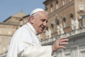 Atac asupra Bisericii Sfintei Familii din Gaza, acolo unde fostul papă Francisc suna zilnic