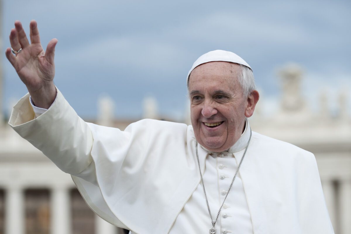 Donald Trump: Odihnește-te în pace, Papa Francisc! Joe Biden: A fost un Papă pentru toți
