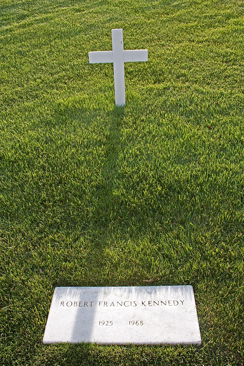 Robert F. Kennedy, Arlington National Cemetery