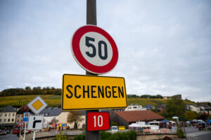 Efectul Schengen. Integrarea României provoacă schimbări neanticipate în UE