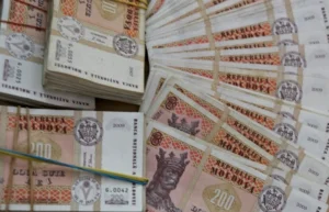 Creșteri salariale aprobate. Angajații care primesc vești bune