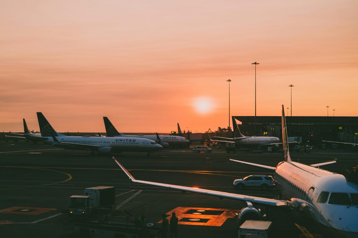 Unde îți parchezi mașina atunci când zbori cu avionul