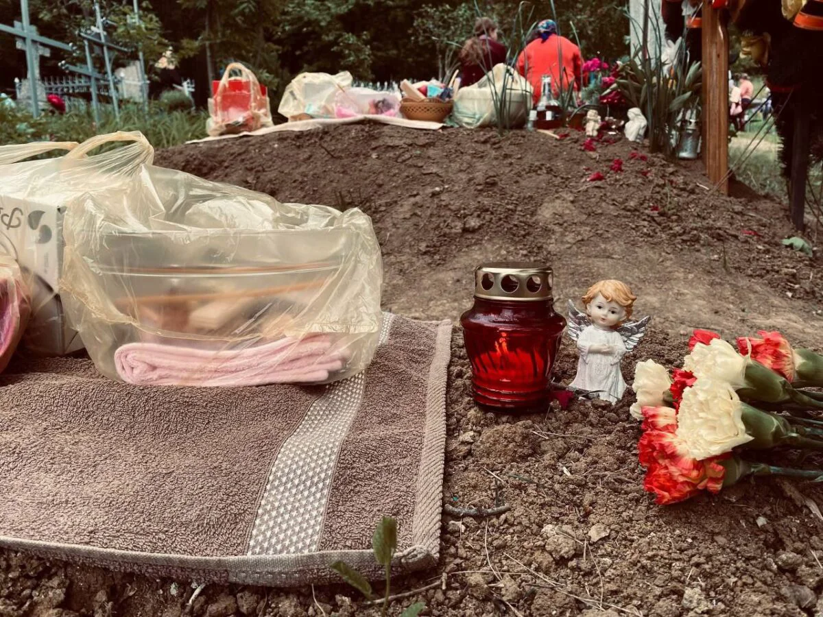 Măsuri de precauție de Paștele Blajinilor. Ce să nu faci în cimitir sau la biserică