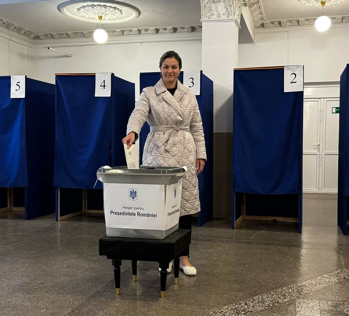 Peste 33.000 de moldoveni cu cetățenie română au votat deja