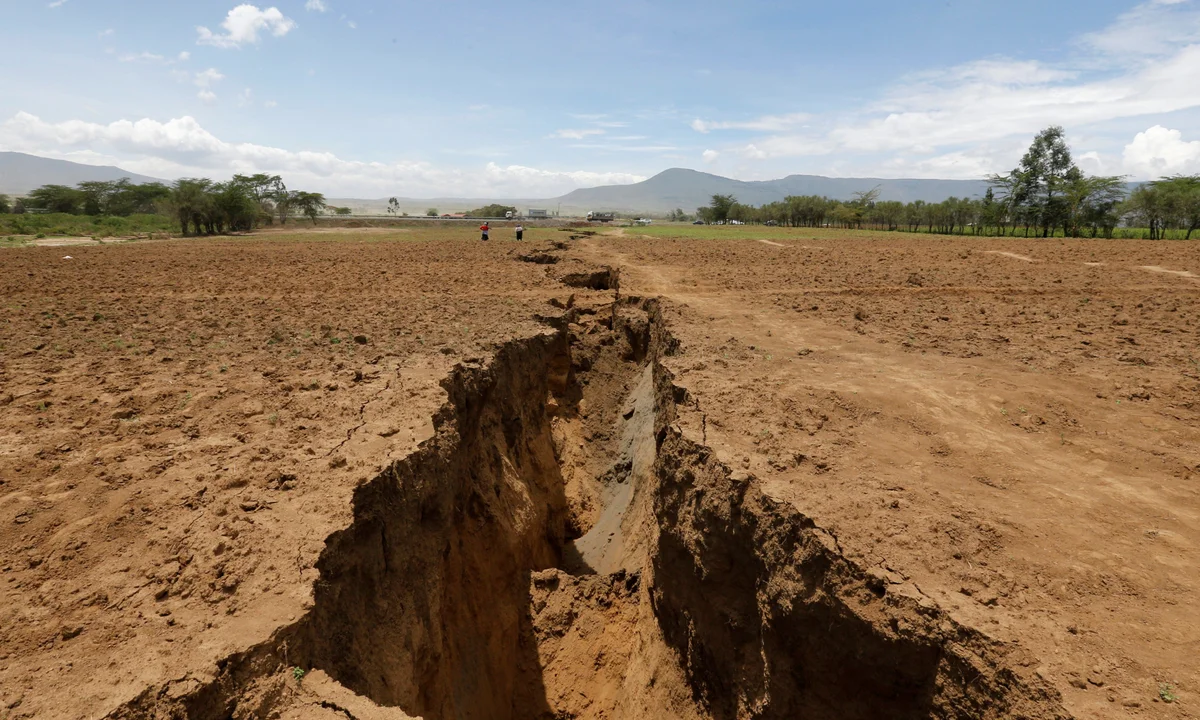 Africa se rupe în două. Fisura care anunță un dezastru de proporții colosale