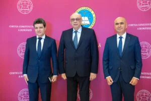 Ilie Bolojan, la ședința solemnă a CCR: Îi urez mult succes domnului preşedinte Nicuşor Dan
