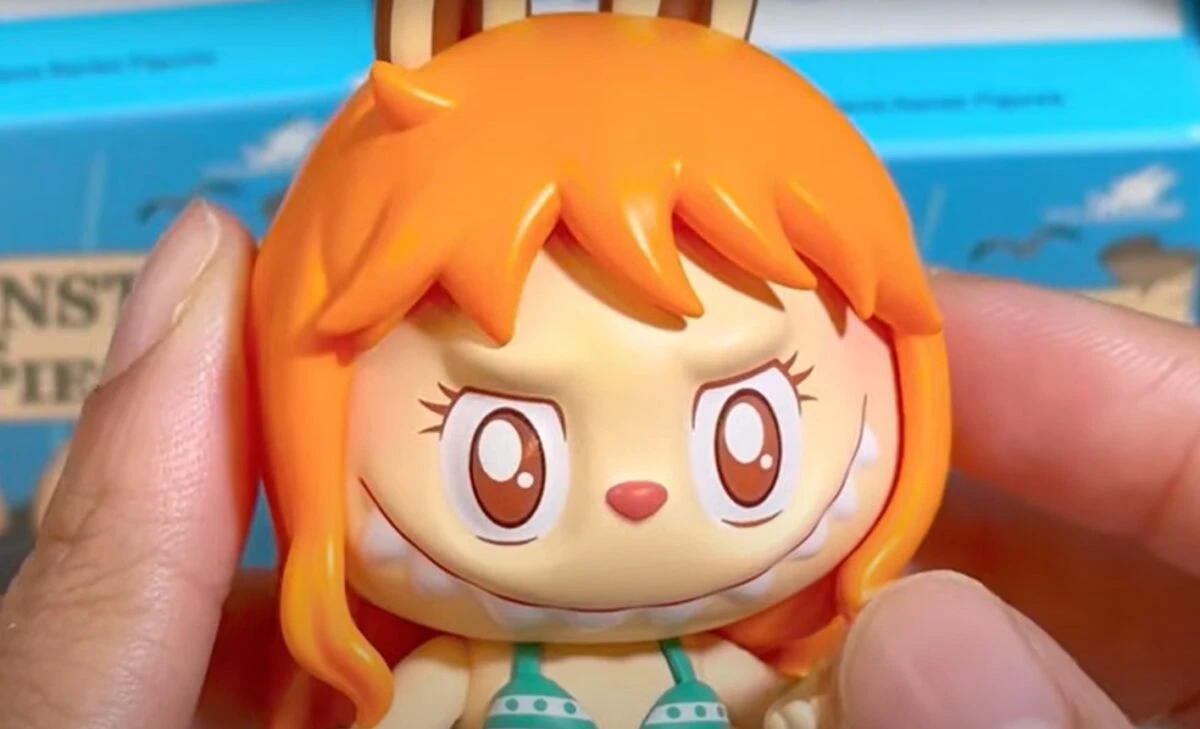 Isteria Labubu, la un alt nivel. S-a ajuns la tăierea plușurilor de pe genți