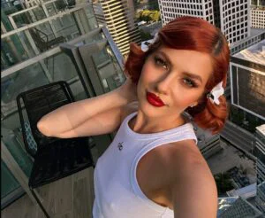 Lidia Buble, fotografie topless. Val de critici din partea fanilor