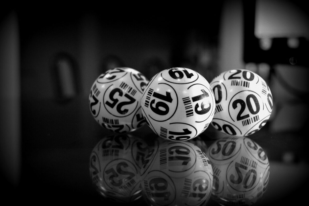Secretul câștigătorului la Loto. A luat 10 milioane de euro, dar trăiește la fel