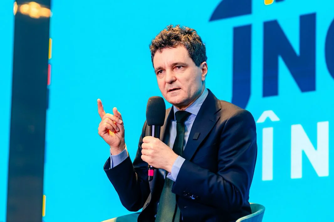 Nicușor Dan, după dezbaterea cu Simion: România e cu un picior pe marginea prăpastiei