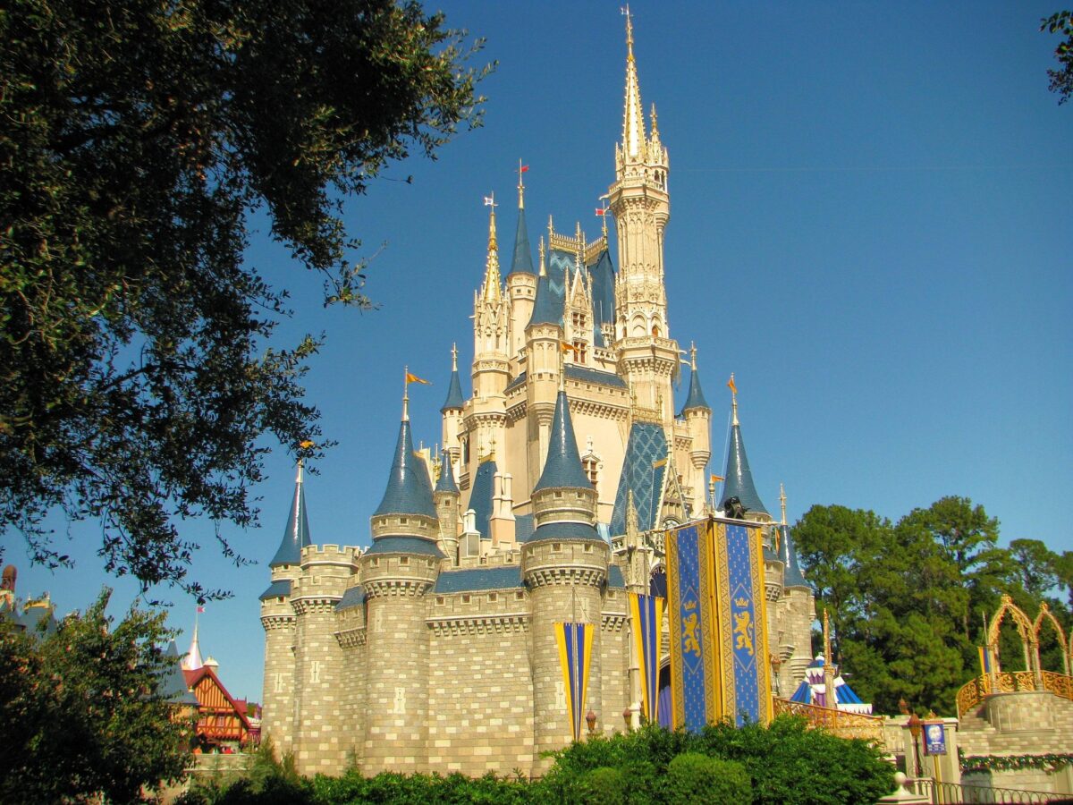 Disney va deschide un nou parc în Abu Dhabi. E primul din Orientul Mijlociu