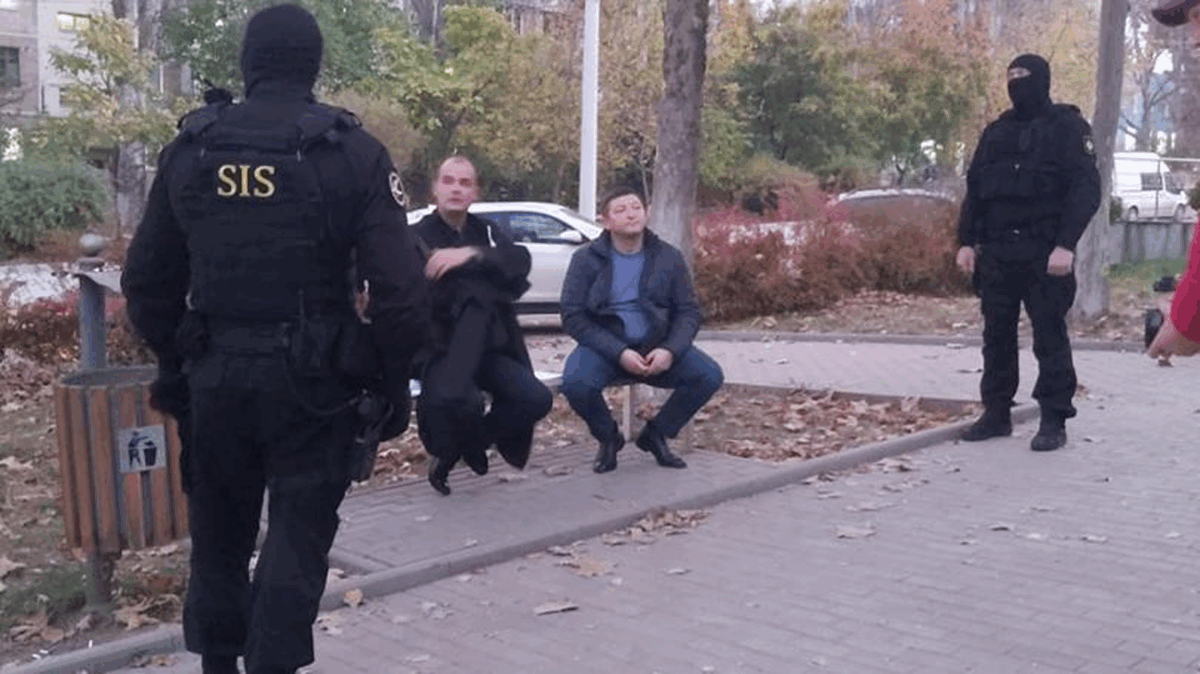 Ruslan Popov alături de Igor Hlopeţchi
