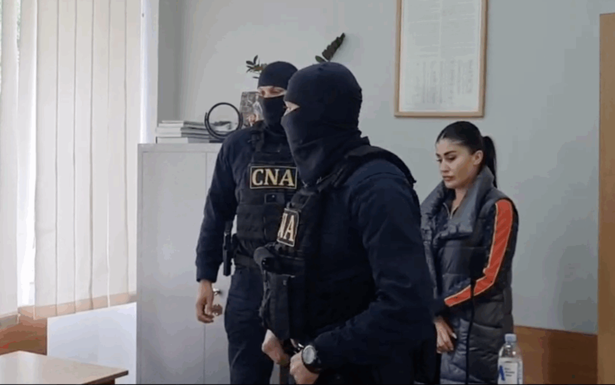 Conducerea unui centru de recuperare pentru persoane cu dizabilități, plasată în arest pentru acte de corupție