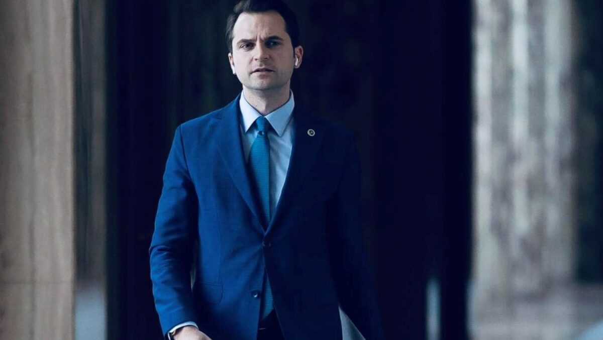 Burduja, despre reforma în minister: Am redus drastic numărul funcțiilor de conducere