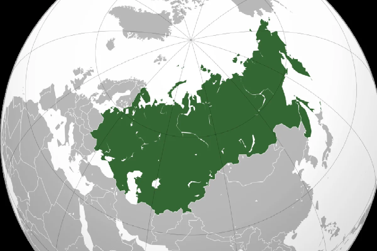 Rusia redeschide subiectul URSS. Fantoma imperiului sovietic revine în discursul Kremlinului