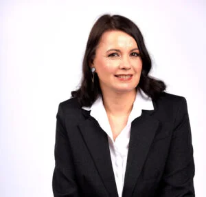 „Este o viață dedicată”. Sînziana Burcea și provocările extinderii metodei Mifne în România