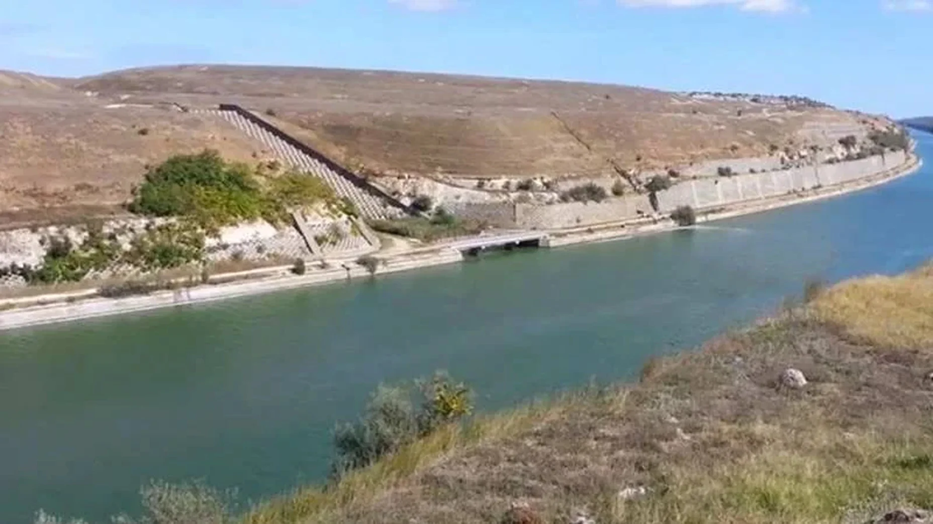 Două morți suspecte în același loc, în același timp. Ce se întâmplă pe Canalul Dunăre – Marea Neagră