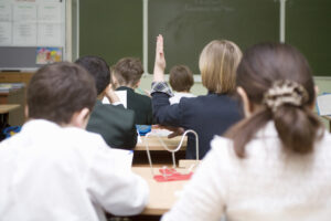 Educația, în pericol: Fără 2 miliarde de lei, sistemul se blochează
