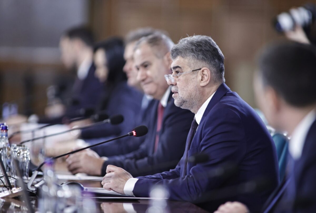 Hunor: Rotativa care l-a adus pe Ciolacu la Palatul Victoria a îndatorat România