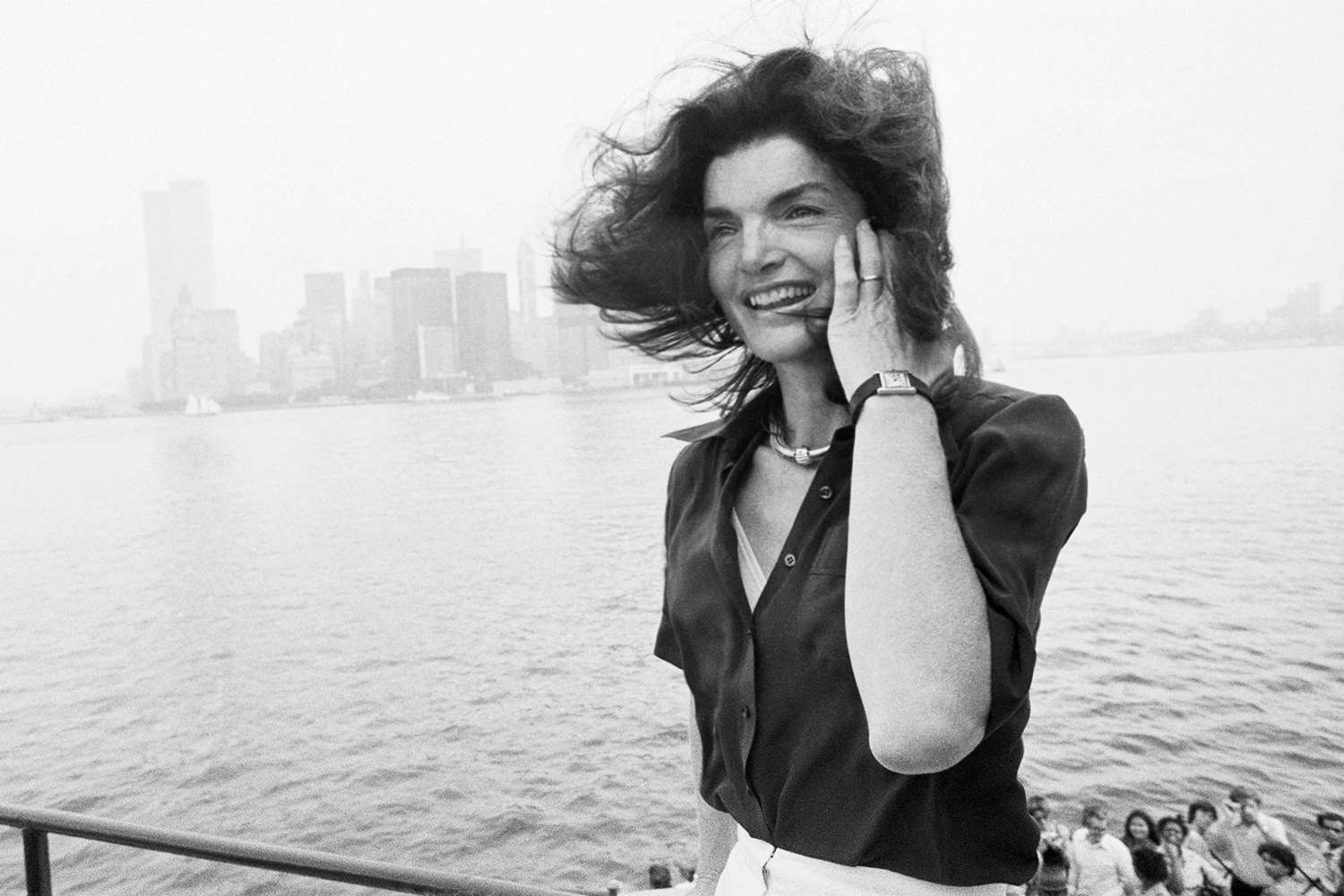 Zbuciumata poveste de viață a lui Jacqueline Kennedy Onassis. Se împlinesc 31 de ani de la moartea Primei Doamne