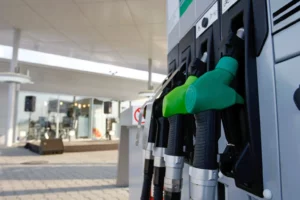 Prețul la carburanți, 6 august. Noi ieftiniri la stațiile din țară
