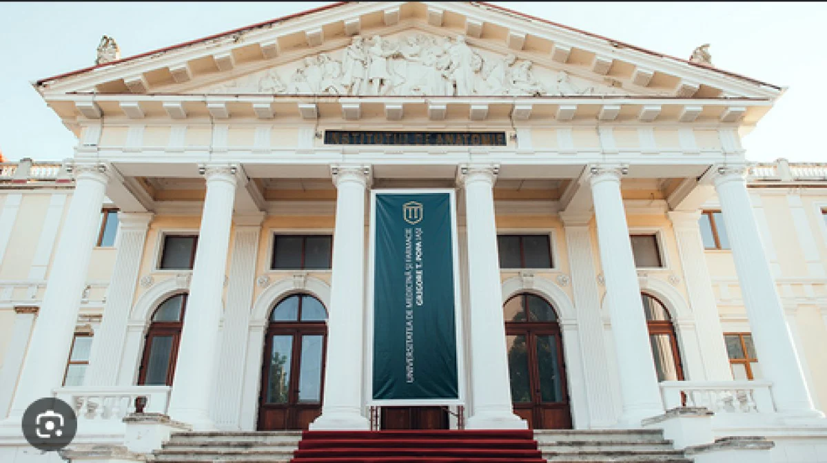 Centrele universitare care pregătesc ofițeri în: Medicină, Calculatoare, Construcții, Drept