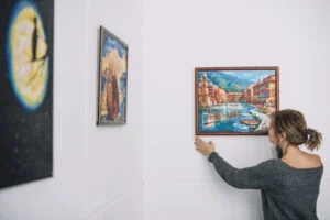 Ce caută colecționarii români de artă. Un nou studiu Deloitte