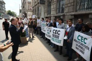 Reguli electorale schimbate înainte de alegeri. Blocurile nu mai pot purta numele partidelor
