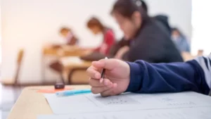 Examen la limba de instruire pentru clasa a IX-a. Când apar testele și baremele oficiale