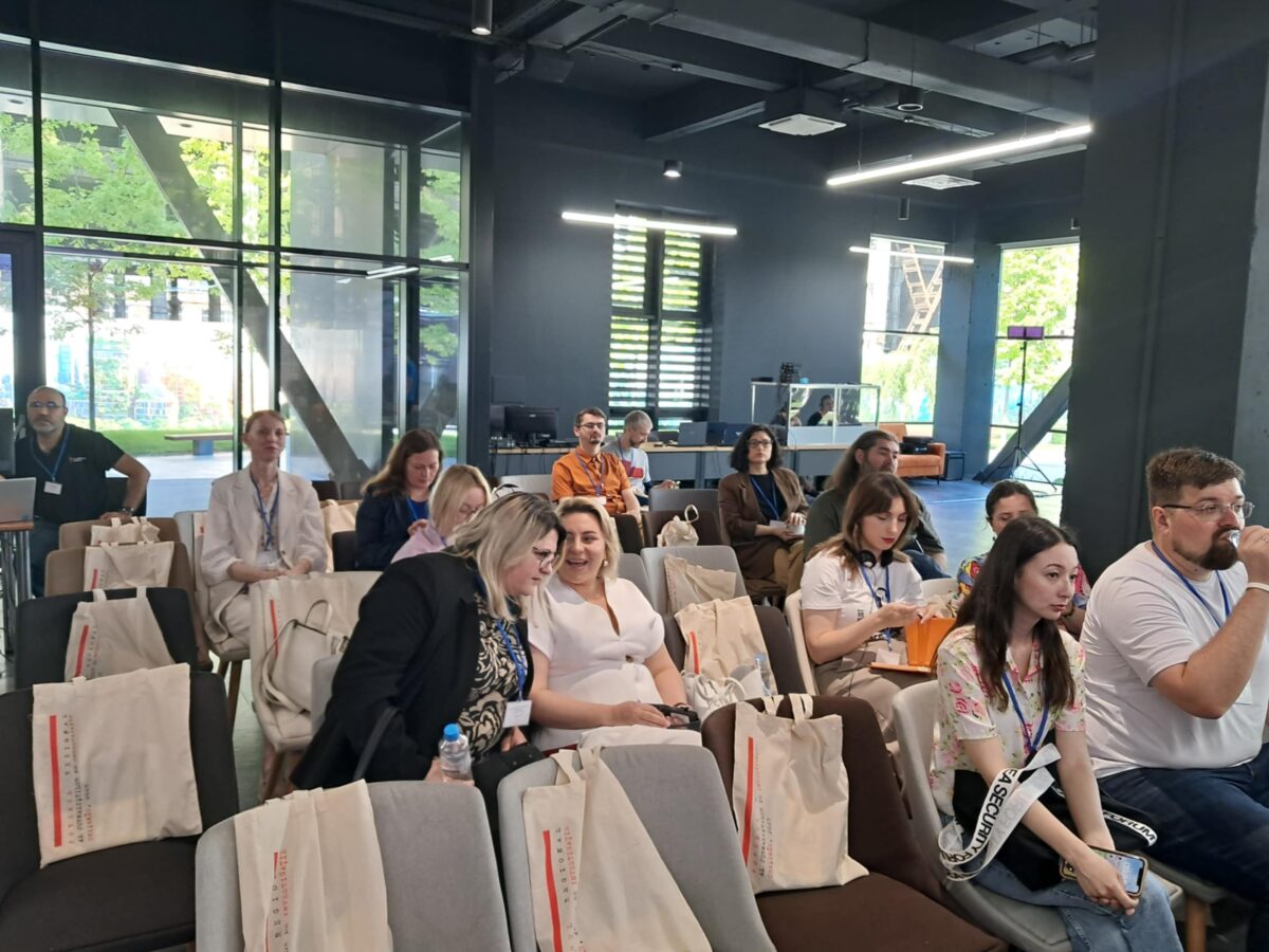 Jurnaliştii de investigaţie, front comun împotriva provocărilor şi propagandei ruseşti. Forum regional la Chişinău