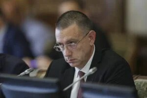 PSD atacă, din nou, guvernul din care face parte