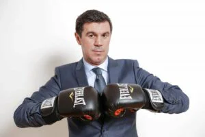 Luptă grea pentru viață. Ultimele informații de la Fundeni despre starea de sănătate a lui Mihai Leu
