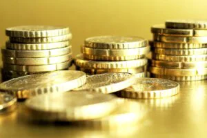 Schimbări pe piața valutară. Moneda care amenință dominația dolarului
