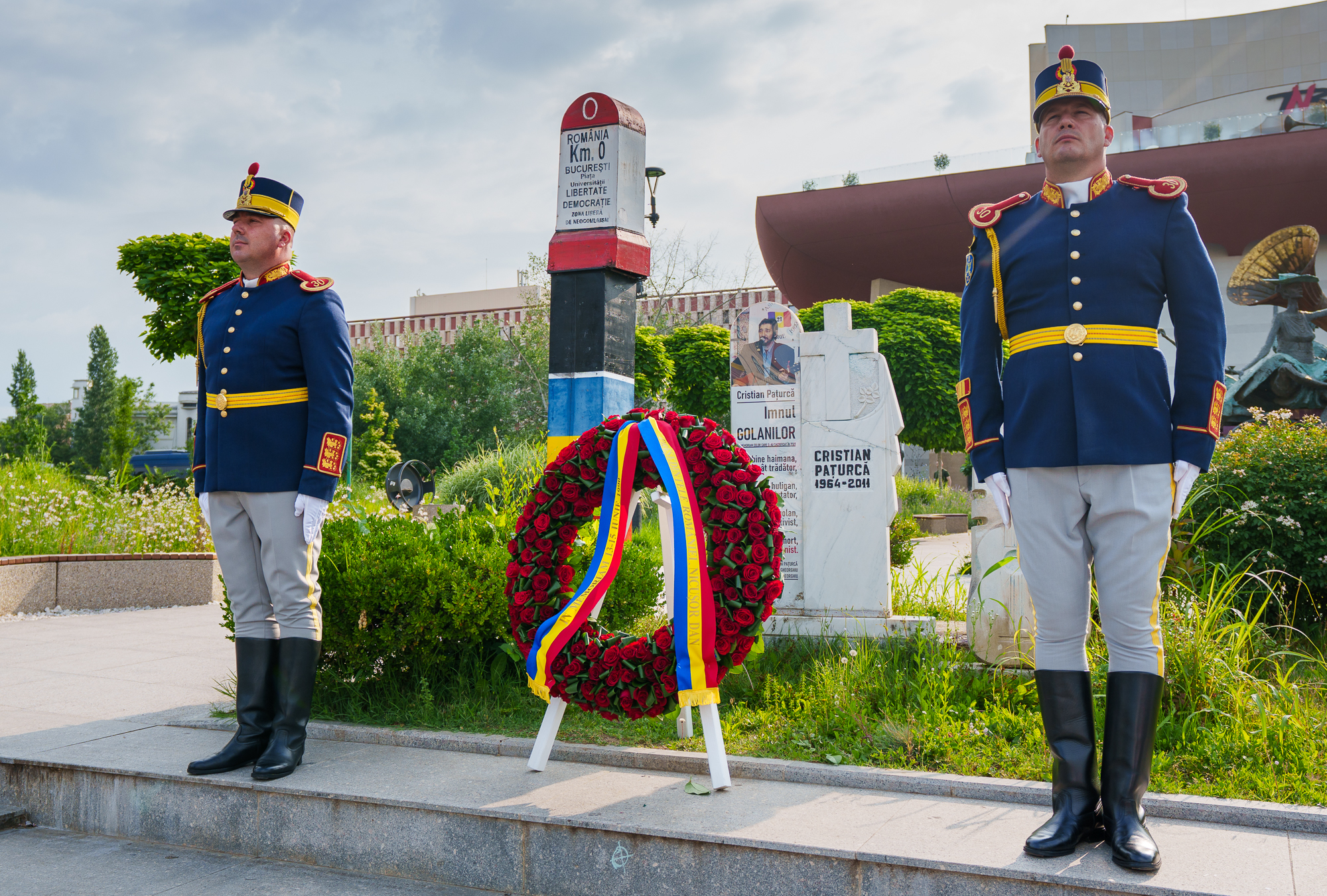 Monumentul „Kilometrul zero al democrației”