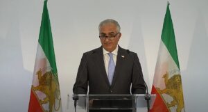 Complot cu 50.000 de oameni. Rețeaua secretă pregătește sfârșitul dictaturii din Iran