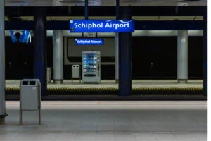 Summit NATO sub tensiune: Un posibil sabotaj afectează traficul feroviar în Olanda