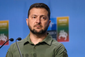 Zelenski schimbă strategia. Apărarea și Economia, în centrul remanierii