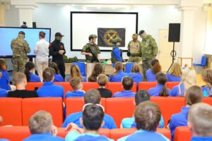 Zeci de minori din stânga Nistrului, trimiși în tabere de propagandă rusească în Crimeea