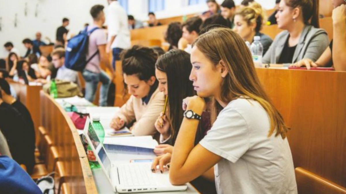 Număr-record de studenți străini la universitățile din Republica Moldova. Medicina și Educația, cele mai populare domenii