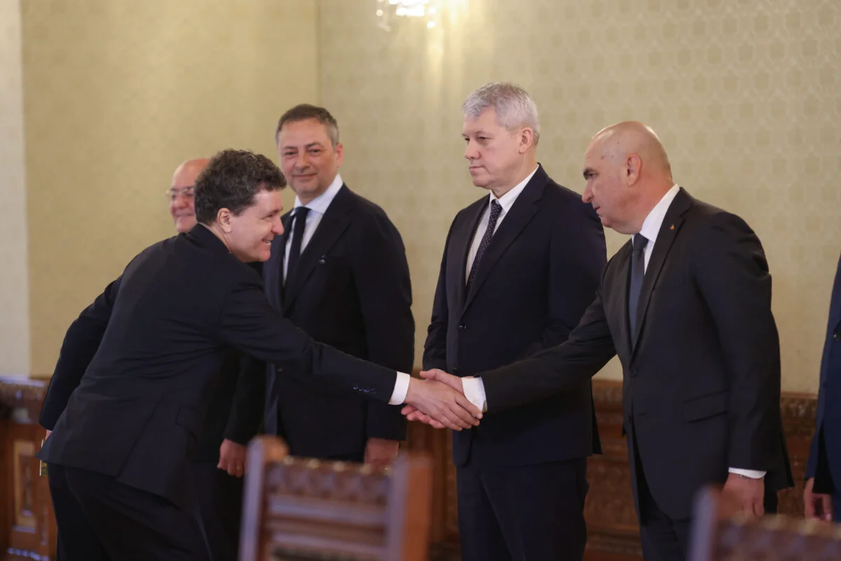 Primele măsuri fiscale stabilite de Bolojan și Nicușor Dan. Ce se întâmplă cu TVA-ul