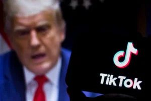 90 de zile de grație. Trump joacă tare cu TikTok și China