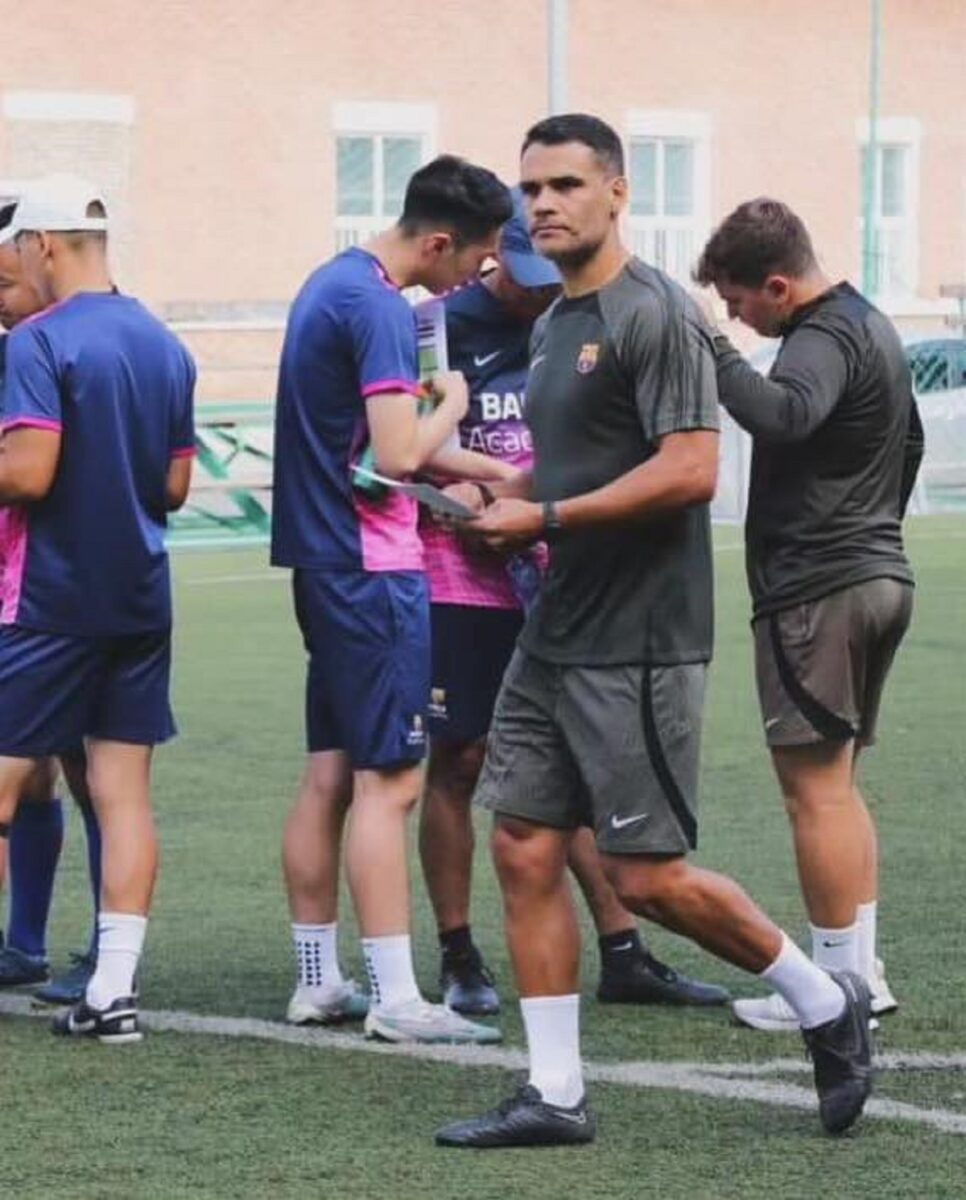 Toncheff, noul director tehnic al echipei Chindia. Argentinianul susține că a lucrat cu FC Barcelona