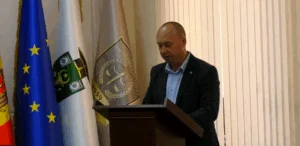 Mită pentru procuror. Cine este omul legii, bănuit de şpagă de jumătate de milion