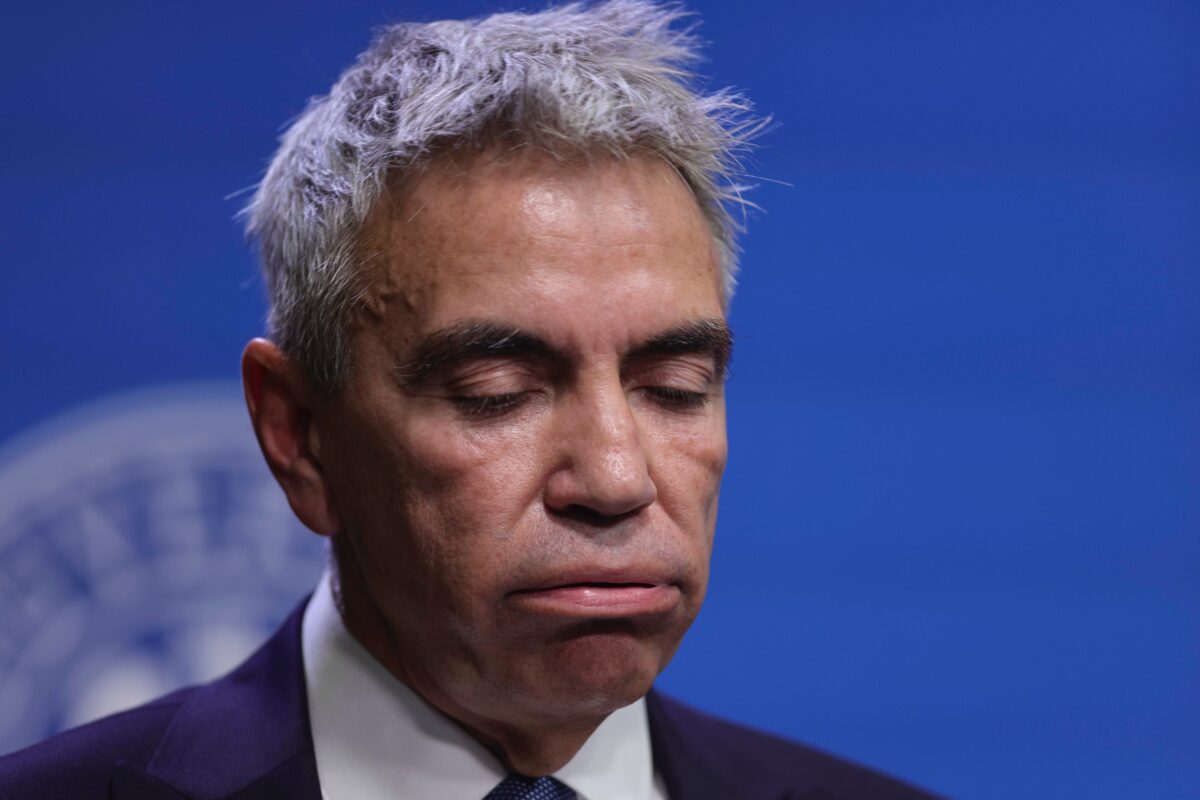 Presiune pe Guvern. UGIR solicită revizuirea echipei conduse de Dragoș Anastasiu