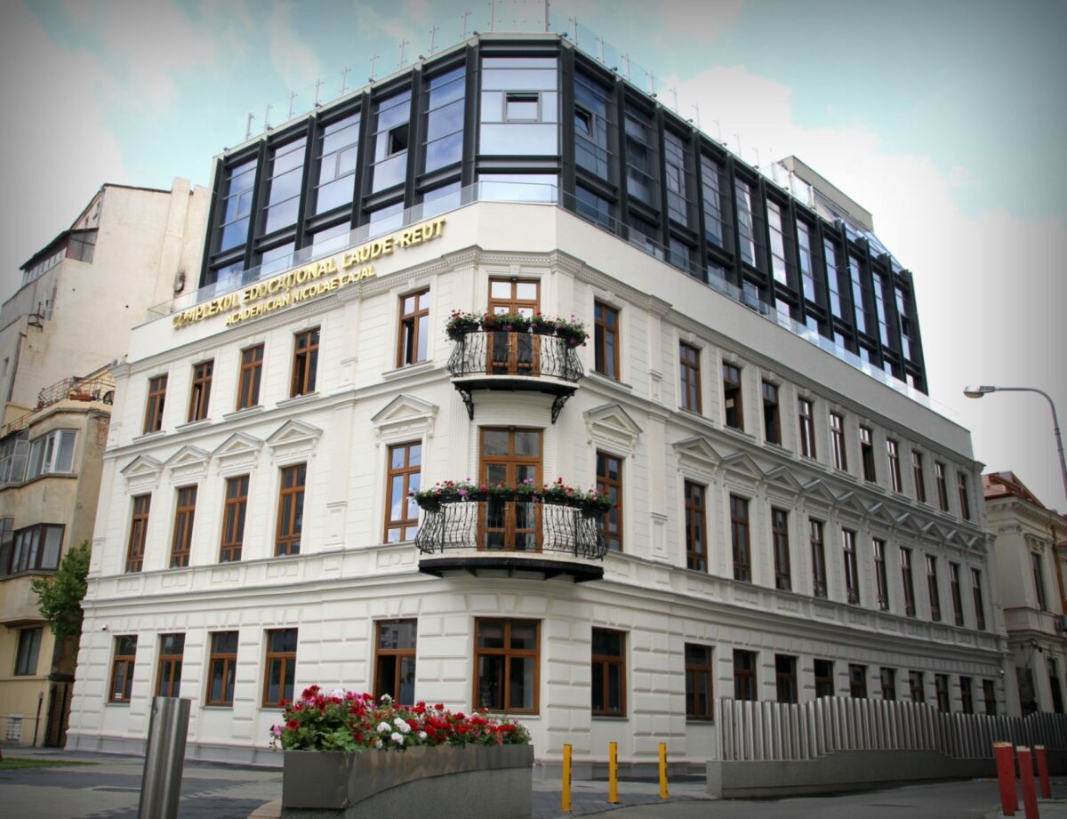 Complexul Educațional Laude-Reut, promovabilitate 100% la Bacalaureat, pentru al 16-lea an consecutiv,