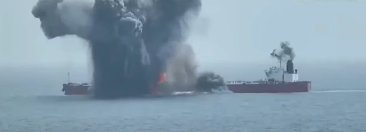 Teroriștii Houthi se laudă cu scufundarea unui cargobot în Marea Roșie