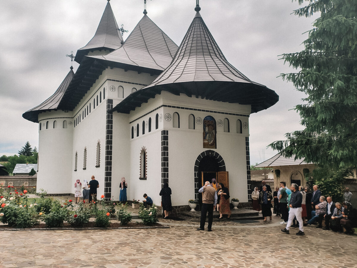 Tensiuni religioase în Republica Moldova: Mitropolia Basarabiei cere retragerea cetățeniei române pentru clericii „rusofili” din întreaga țară