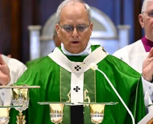 Papa Leon, apel la încetarea focului în Gaza, după ce armata israeliană a bombardat o biserică
